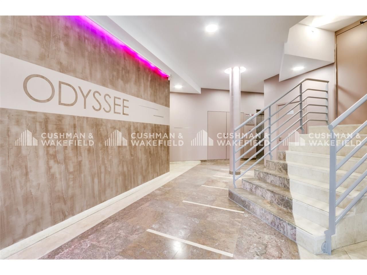 Situé au coeur du quartier Atlantis de Massy, cet