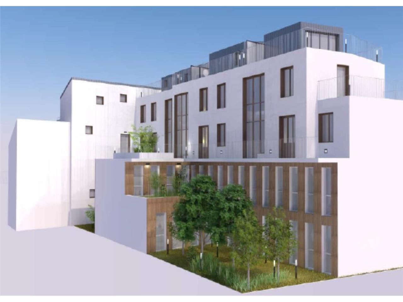 Au pied de la butte Montmartre, nous vous proposo