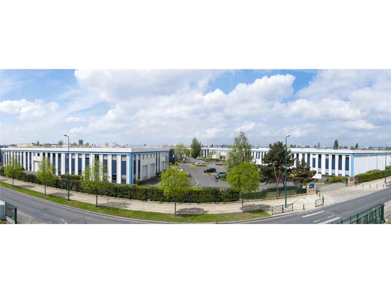 Nous vous proposons, au sein de cet vaste ensembl