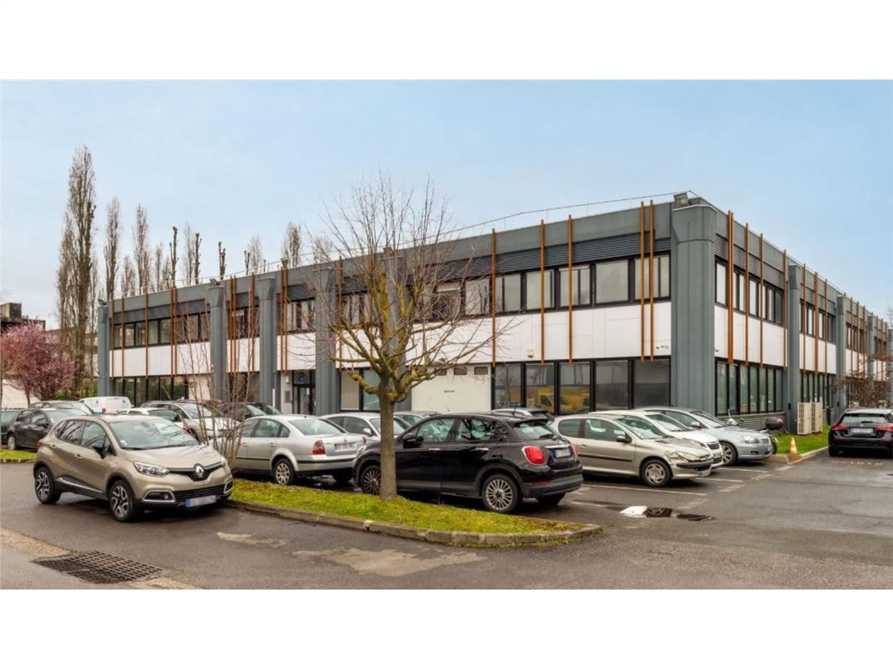 Locaux d'activités et bureaux à louer - Gennevill