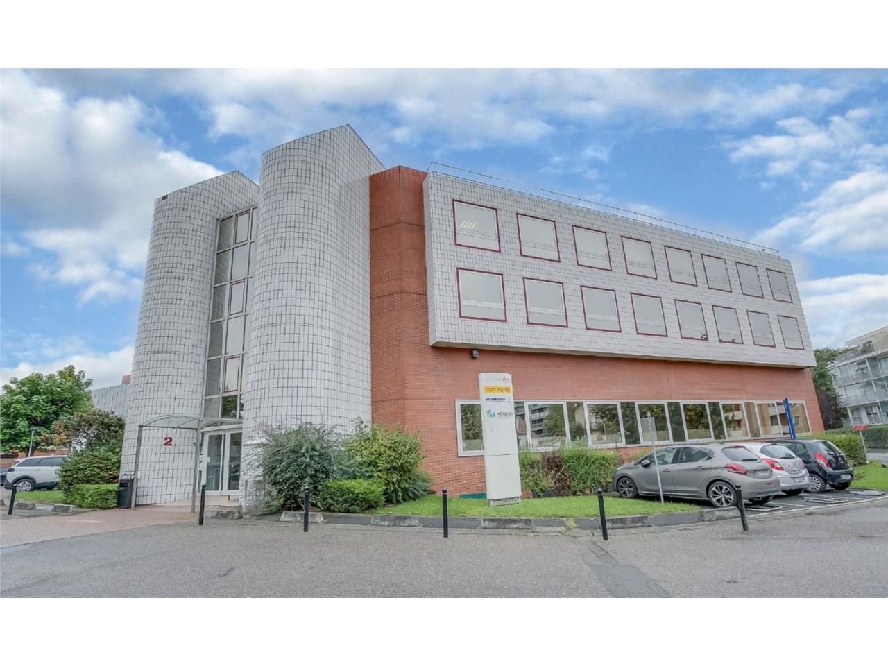 Parc les Grillons - Le Pecq - 1 574 m² divisibles