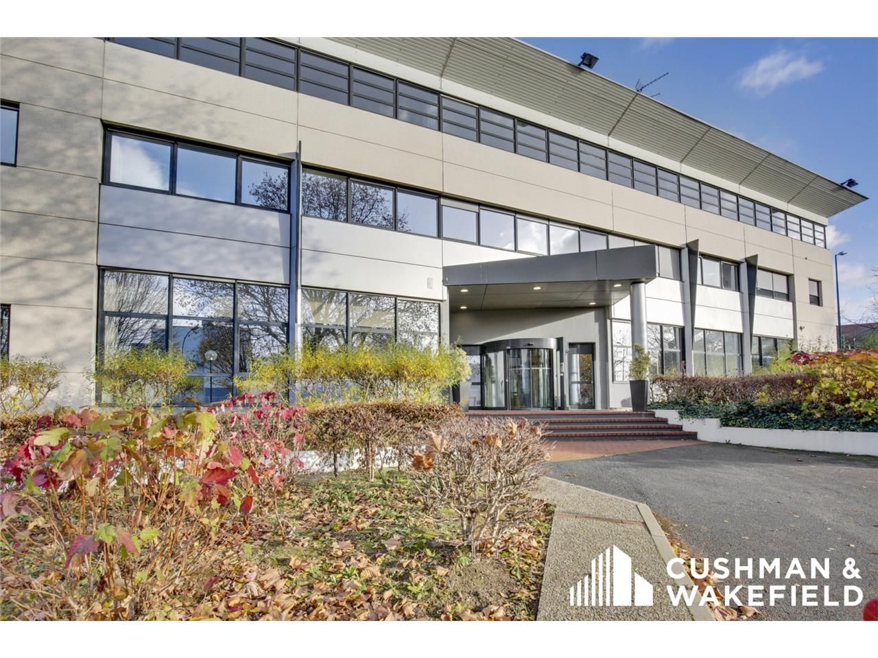 Bureaux à louer à Gennevilliers, dans un bâtiment