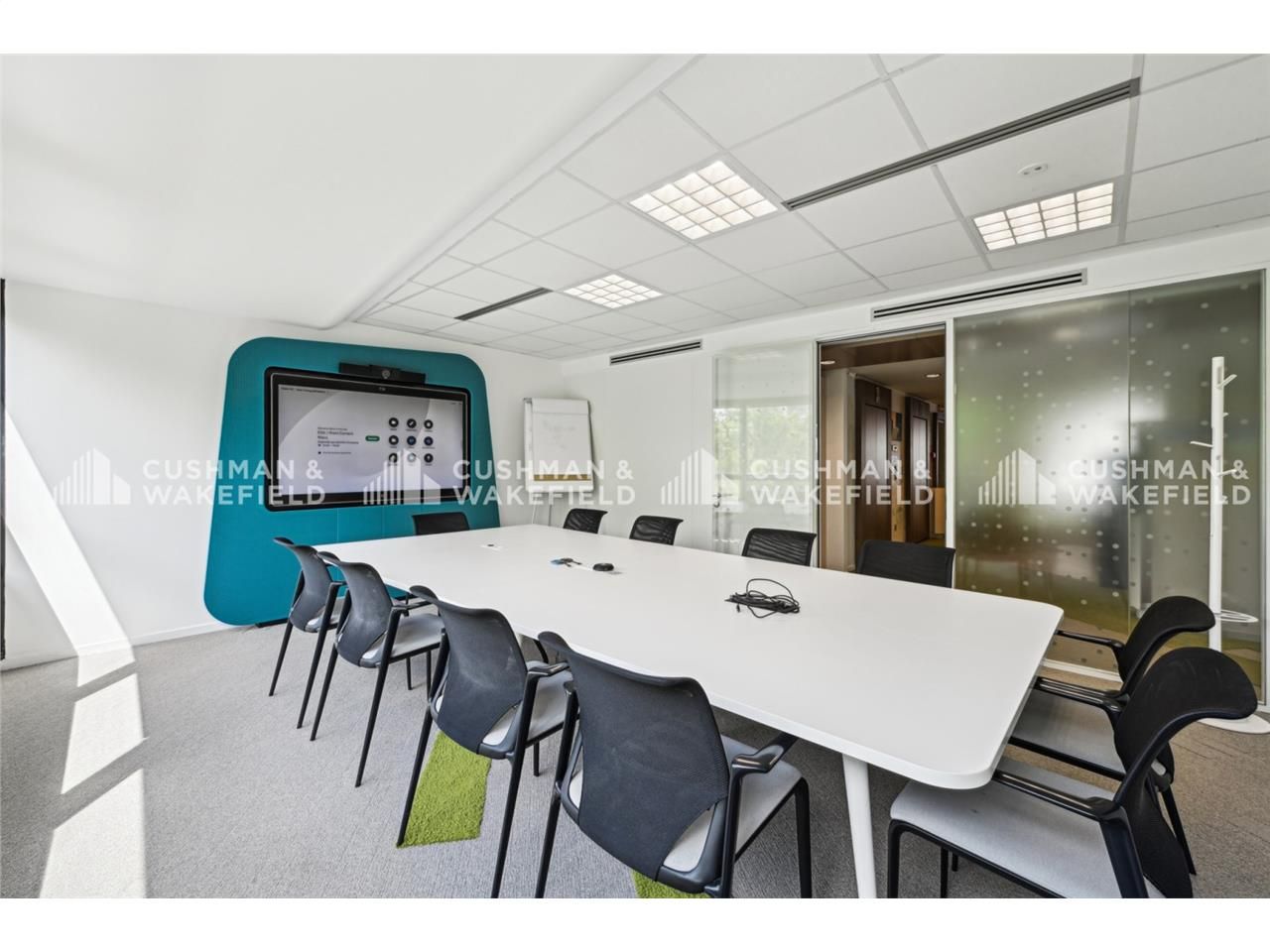 Cushman & Wakefield vous propose 2 741 m² de bure