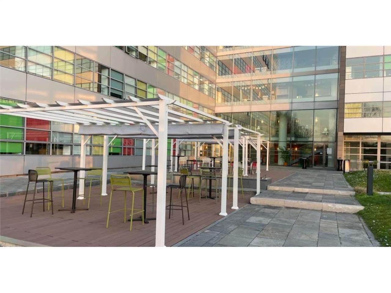 Cushman & Wakefield vous propose 2 203 m² de bure