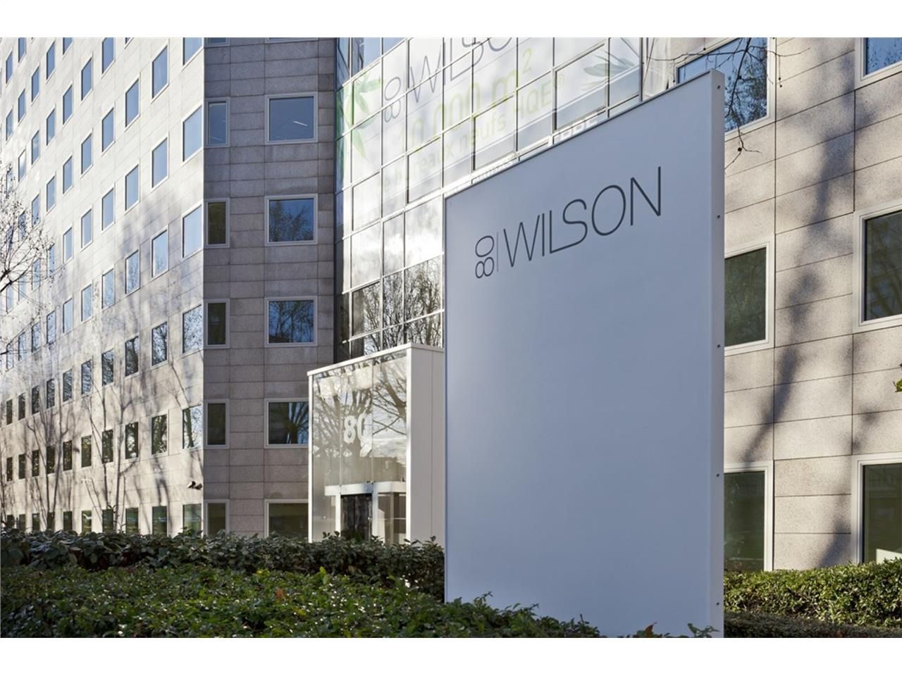 A l'ouest de Paris, aux portes de La Défense, Cus