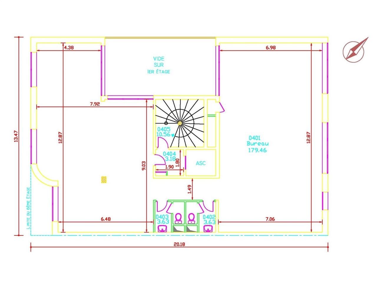 Bureaux au pied du métro Louise Michel à louer - 