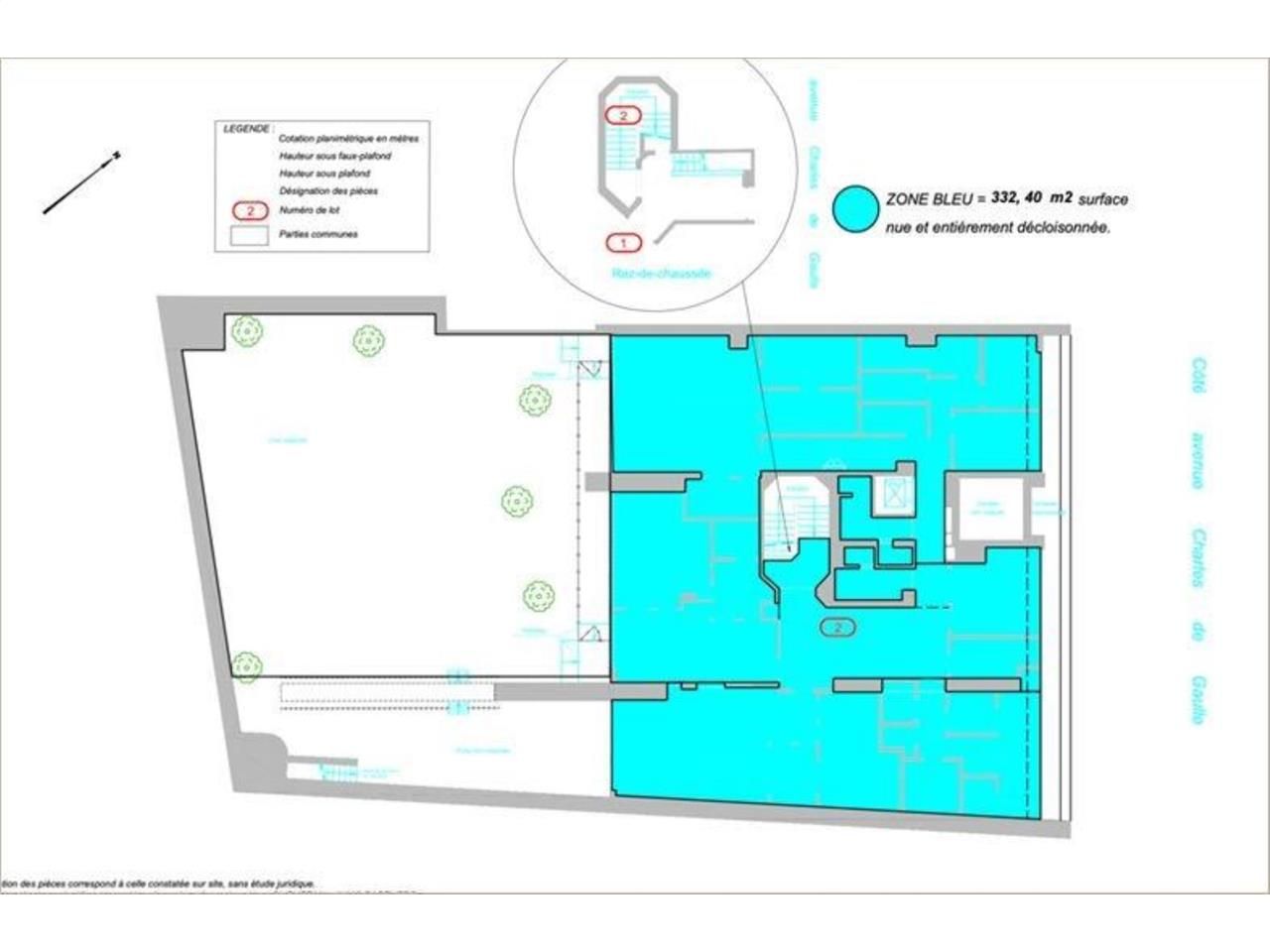 Bureaux à vendre ou à louer - 327 m² à Neuilly-su