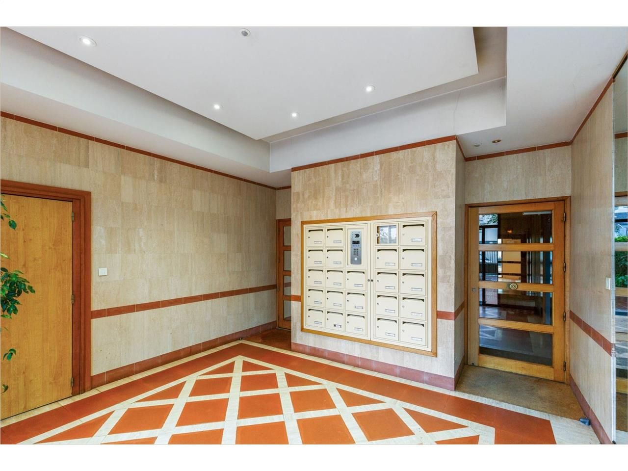 Bureaux à louer - Courbevoie  Cushman & Wakefield