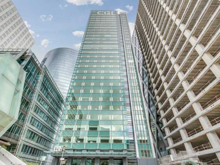Bureaux à louer à la Défense. Au sein de Liberty 