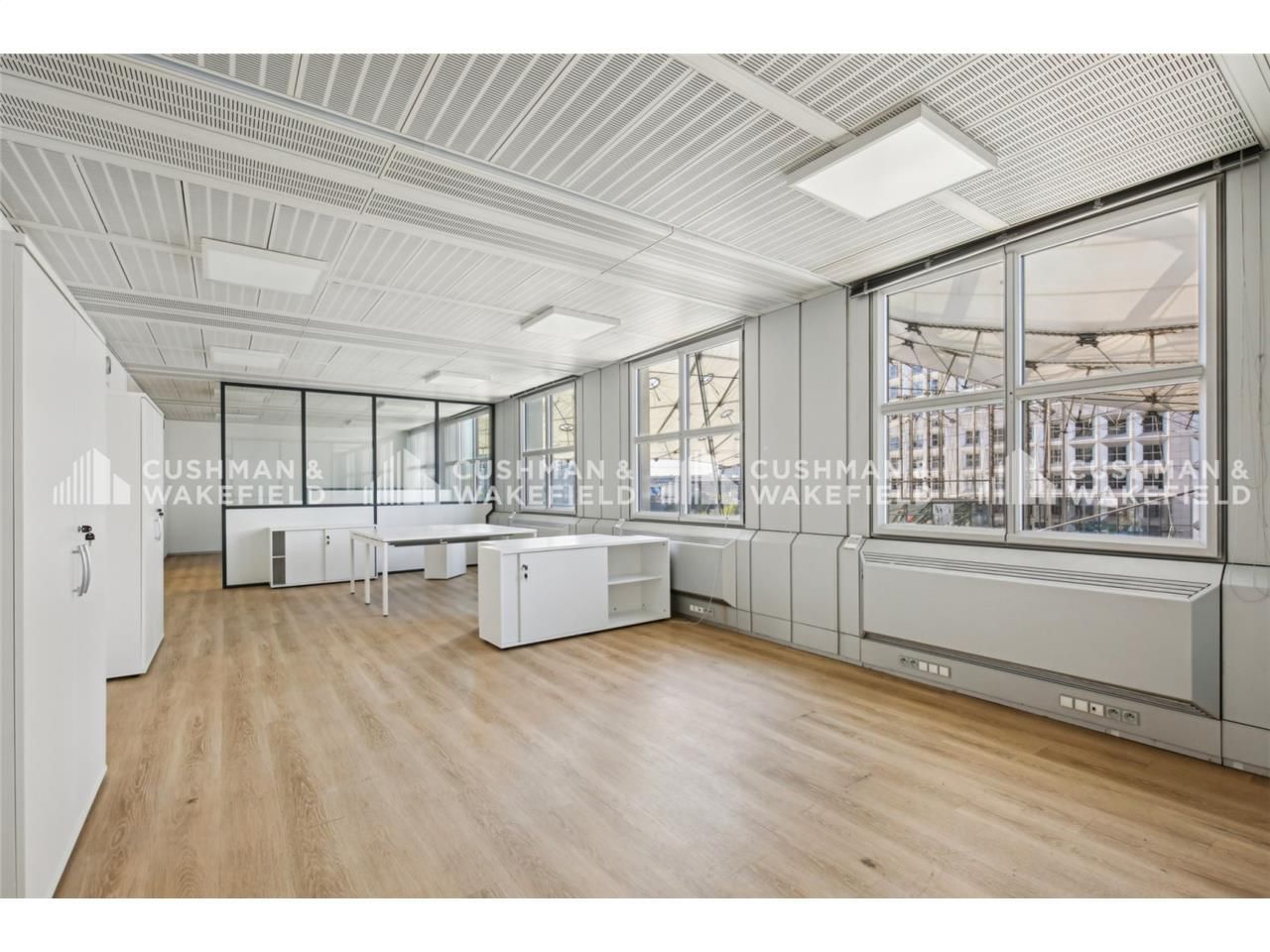 Cushman & Wakefield vous propose une surface de 3