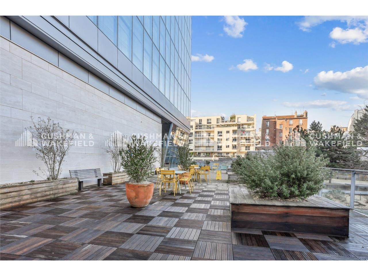 Cushman & Wakefield vous propose à la location 43