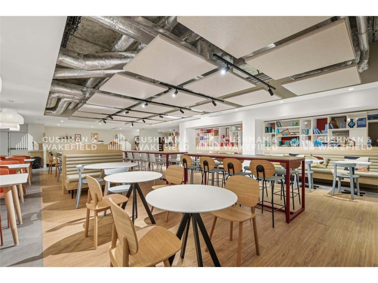 Cushman & Wakefield vous propose 454 m² de bureau