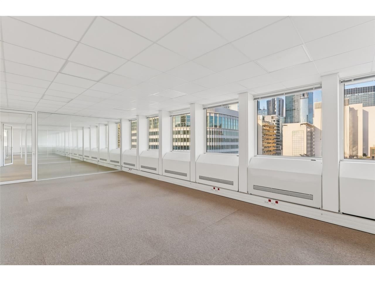 Bureaux à Louer avec grand jardin - La Défense cô