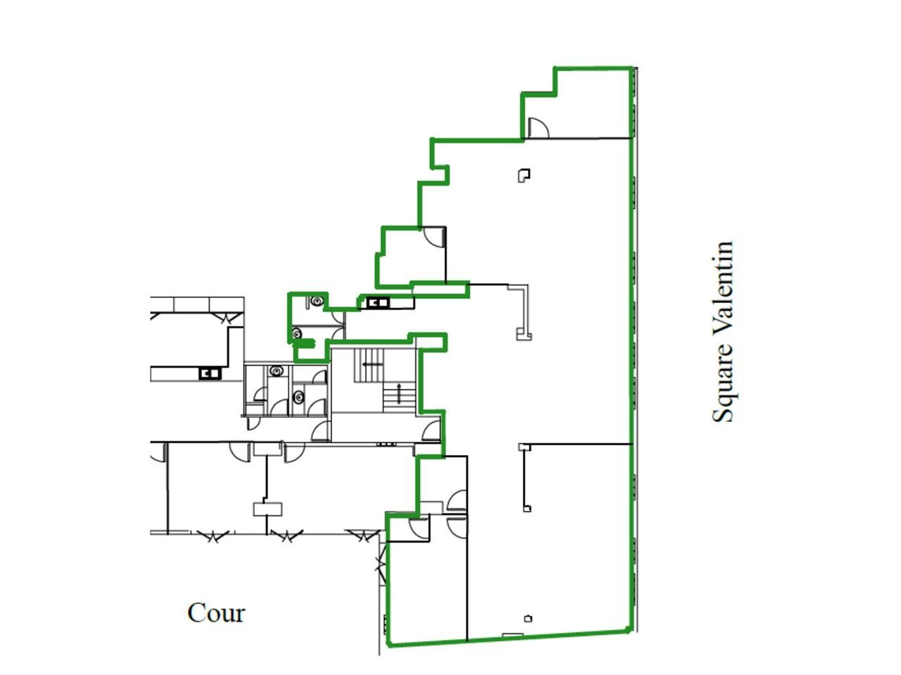 Situé entre Paris et Levallois-Perret, à deux pas