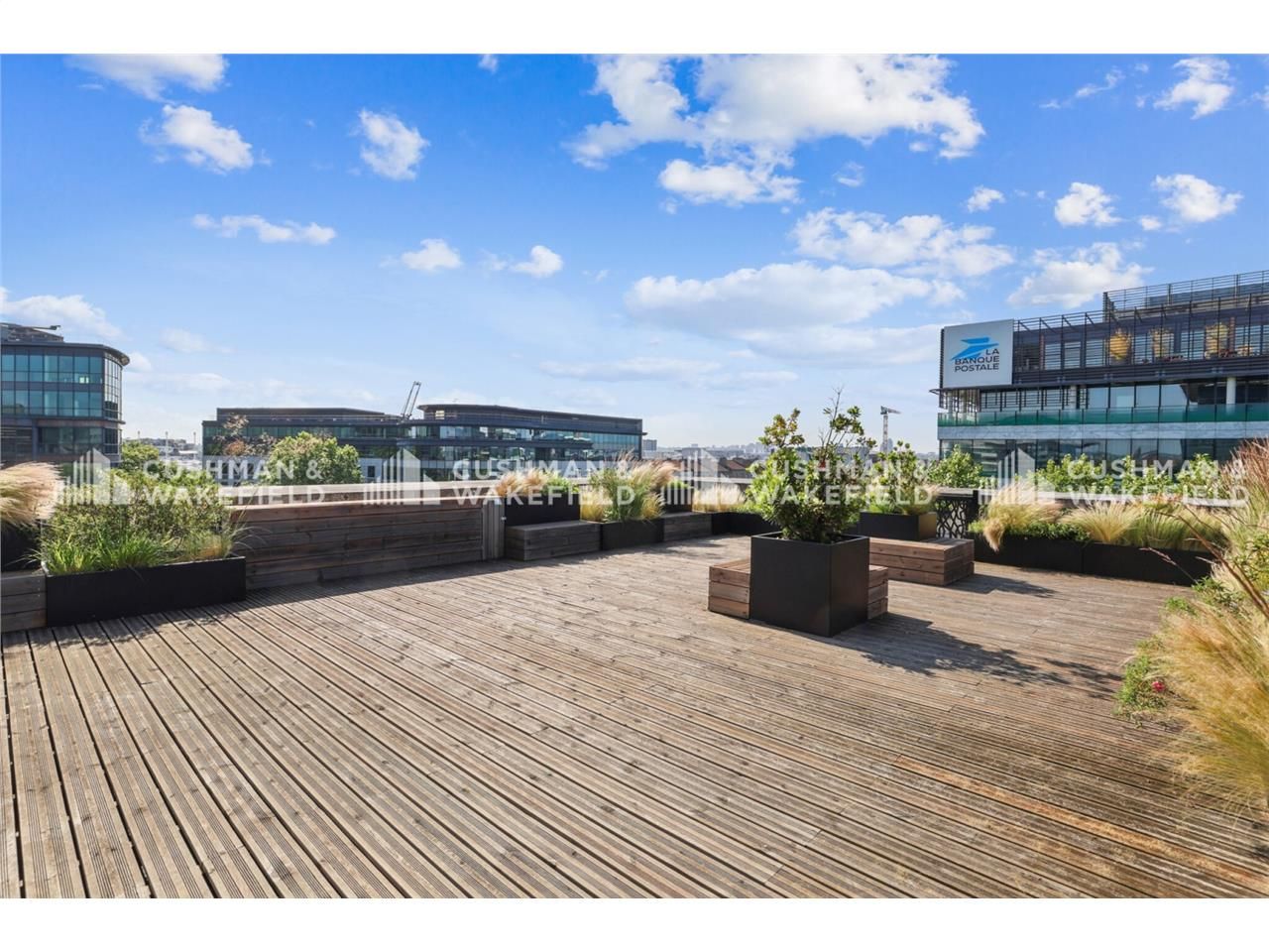 Cushman & Wakefield vous propose une surface de 5