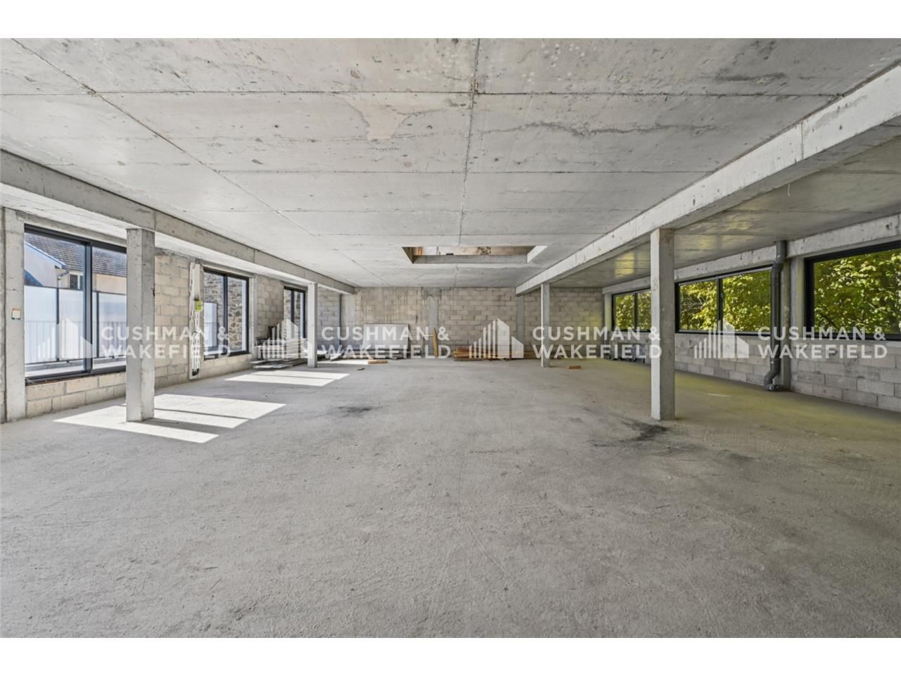 À louer bureaux lumineux de 221 m² à Montrouge id