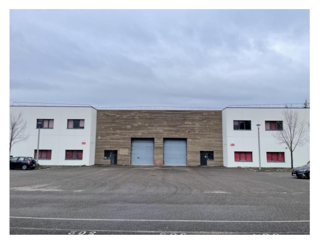 Nous vous proposons à la location des locaux d'ac