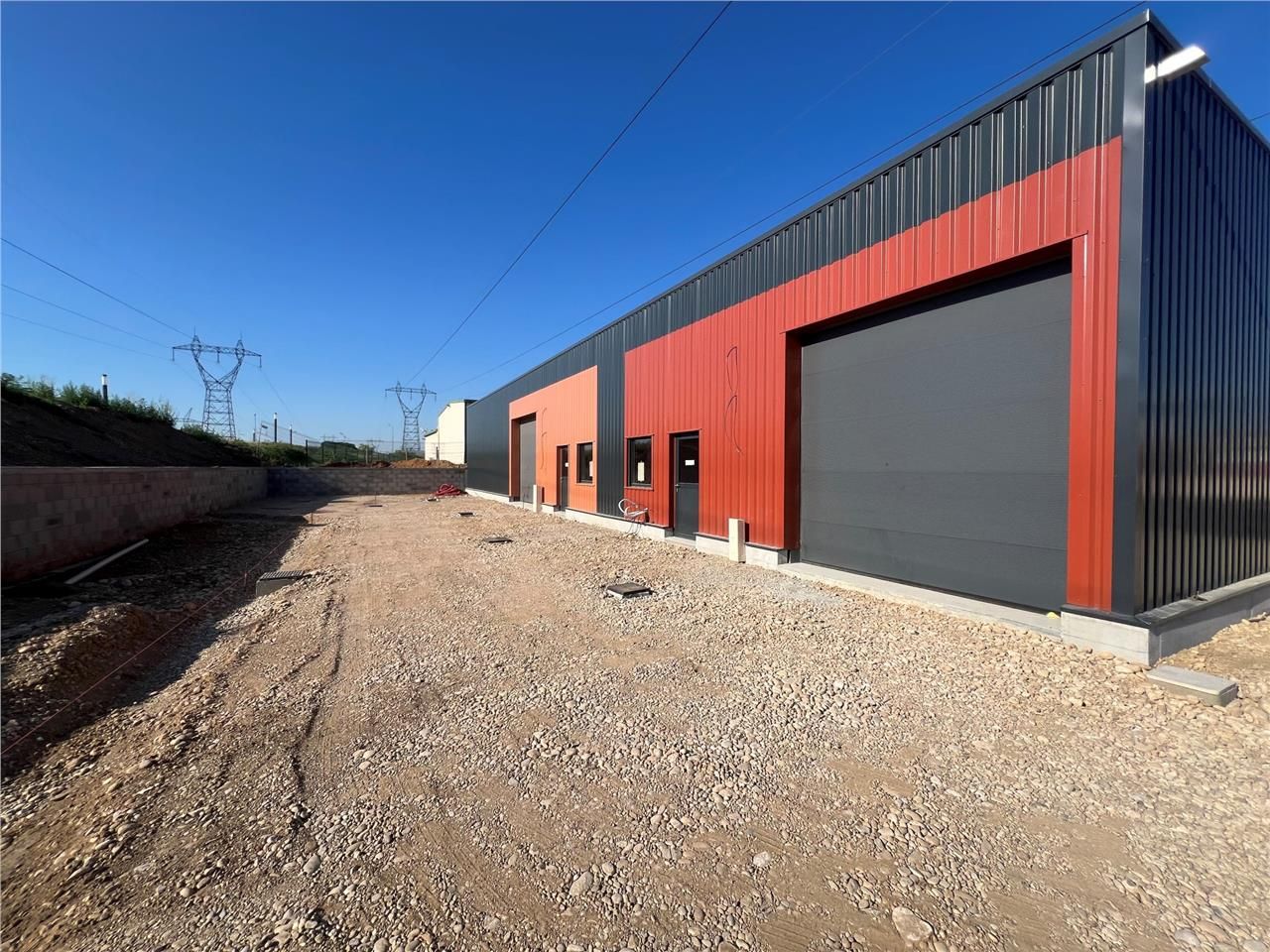 Nous vous proposons plusieurs locaux d'activités 