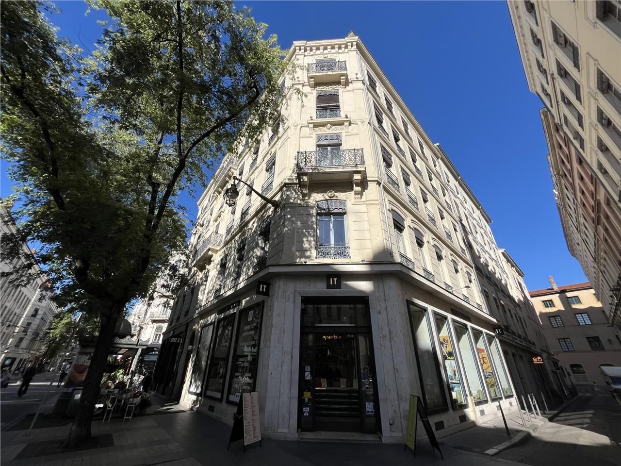 Cushman & Wakefield vous propose à la location de