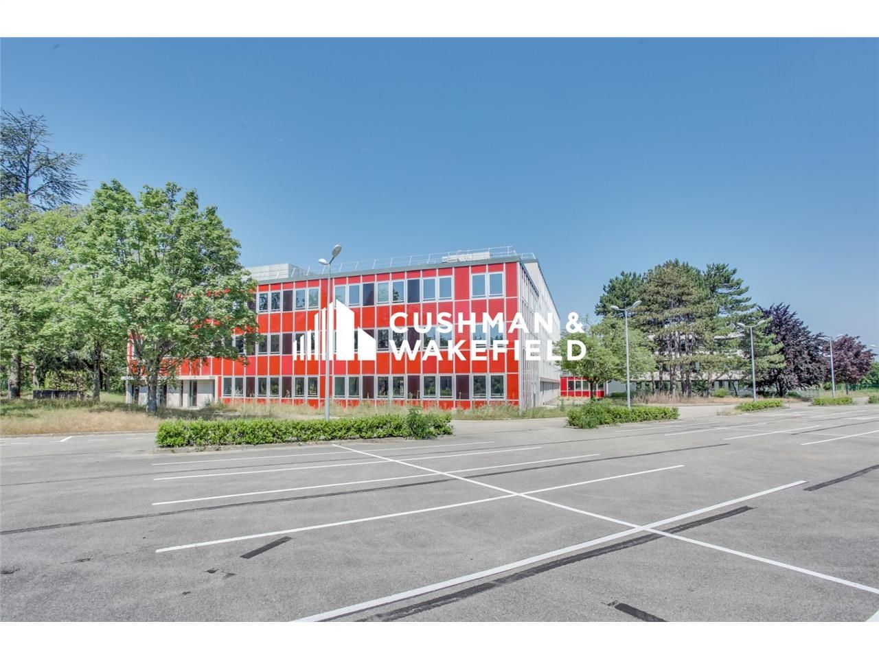 Cuhsman & Wakefield vous propose un immeuble de b
