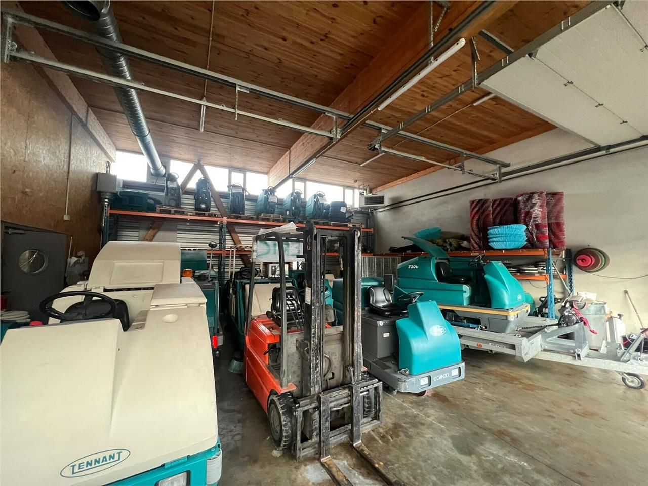 À louer, au coeur de la ZAC des Platières à Chass