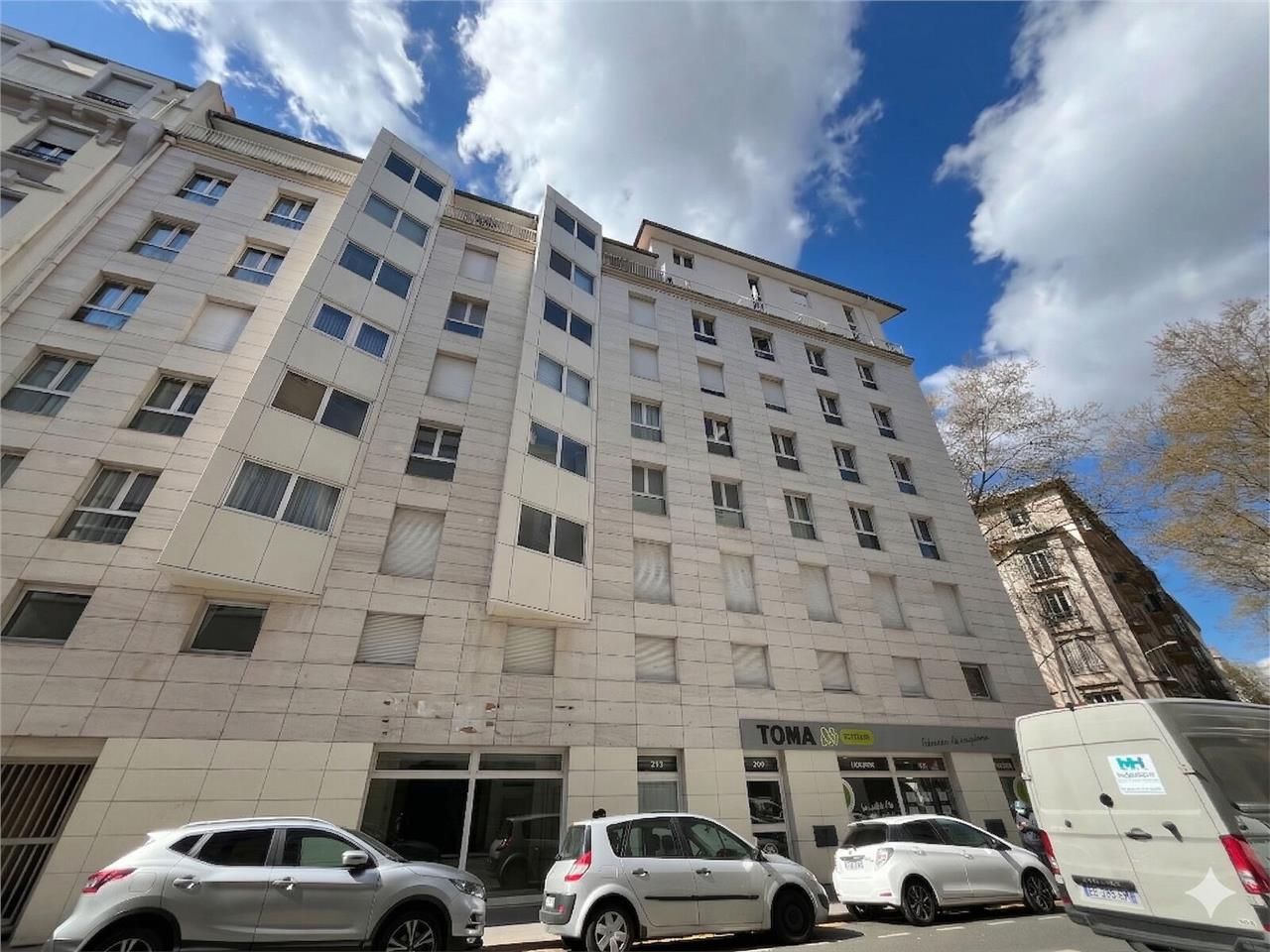 Cushman & Wakefield vous propose à la vente un lo