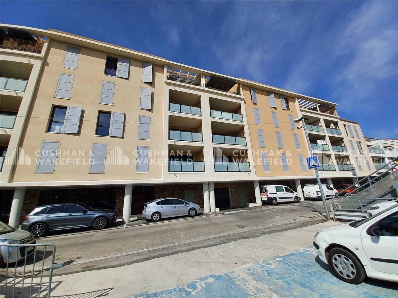 Cushman & Wakefield vous propose à la vente des l