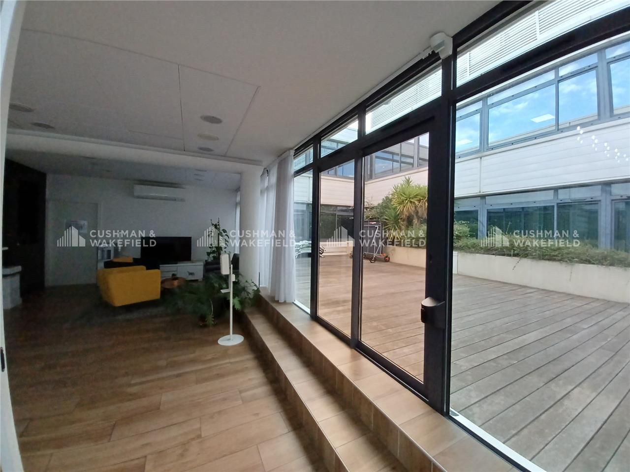 Bureaux à louer à Allauch - Zone d'activité de Fo