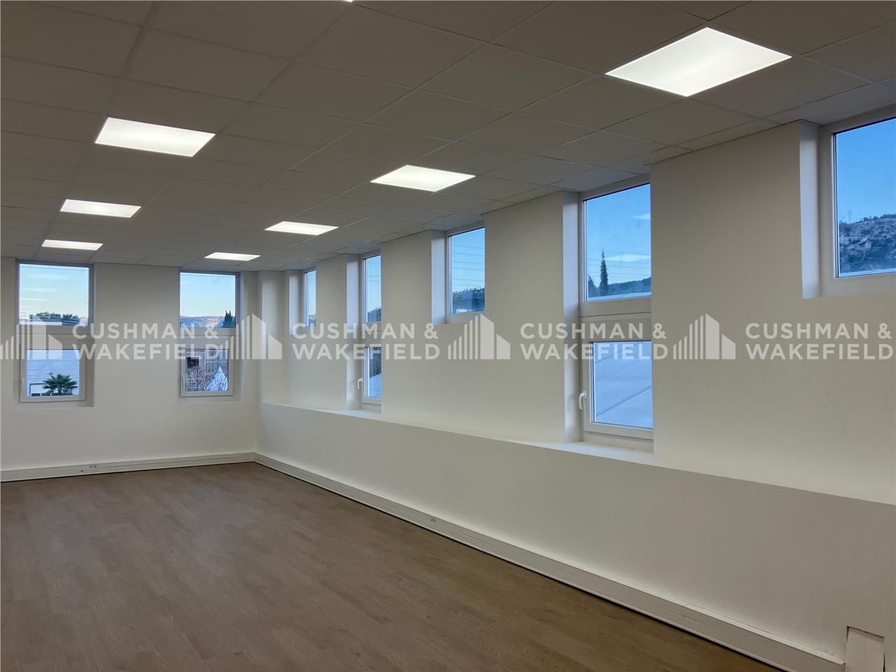 Bureaux à louer à La Penne-sur-Huveaune - Cushman