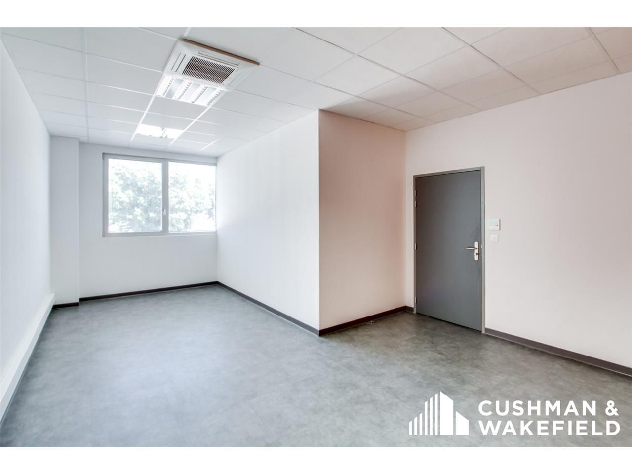 Bureaux à louer à Marseille - 990 m² dans la zone