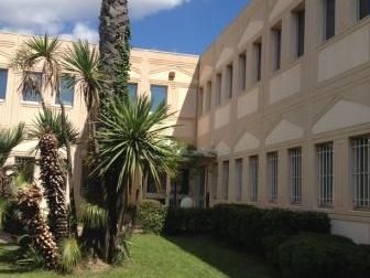 Rare - Bâtiment indépendant R+1 à vendre dans son