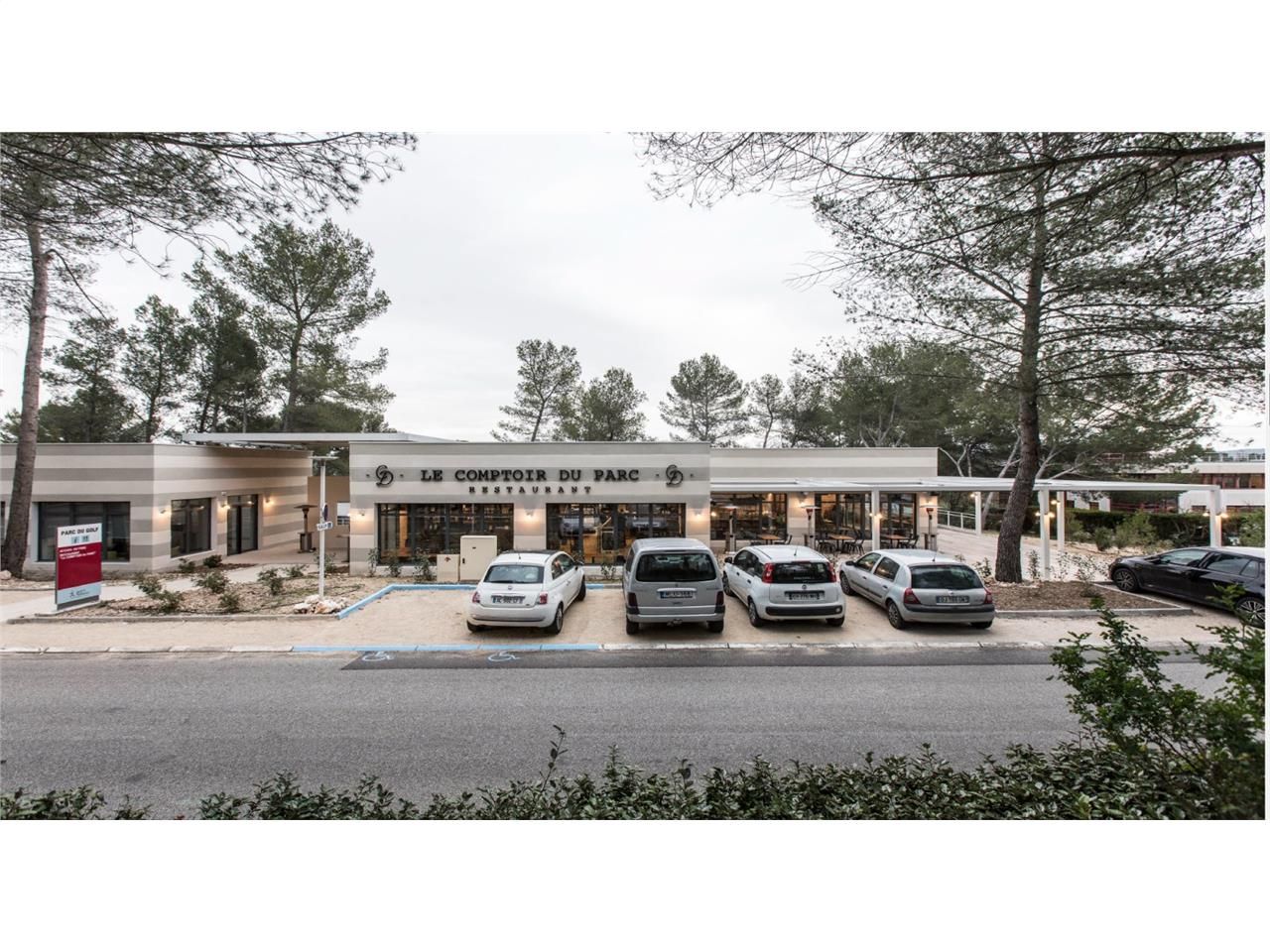 BUREAUX À LOUER - PÔLE D'ACTIVITÉS AIX-EN-PROVENC