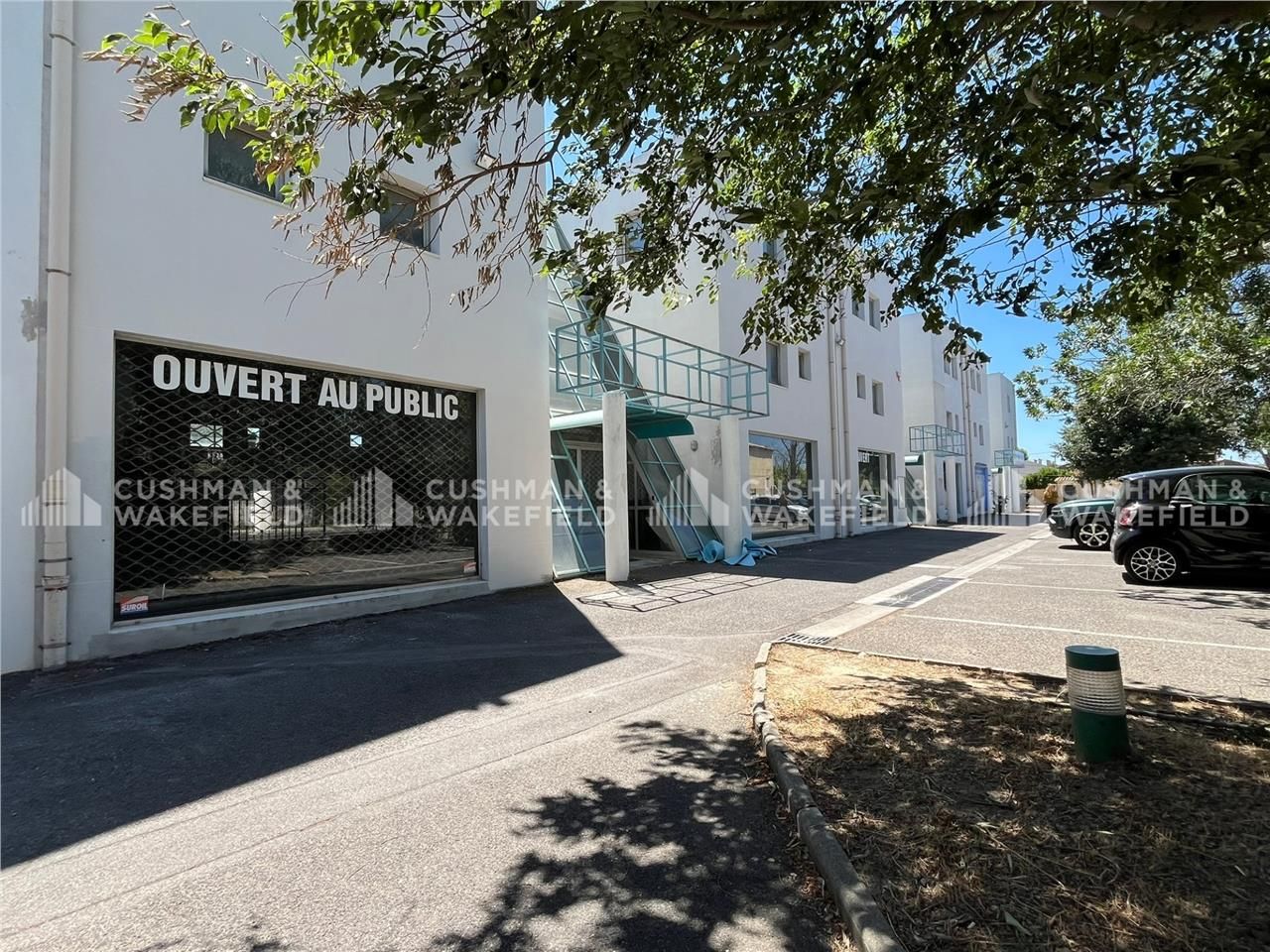 Opportunité rare sur le secteur - Local à louer à