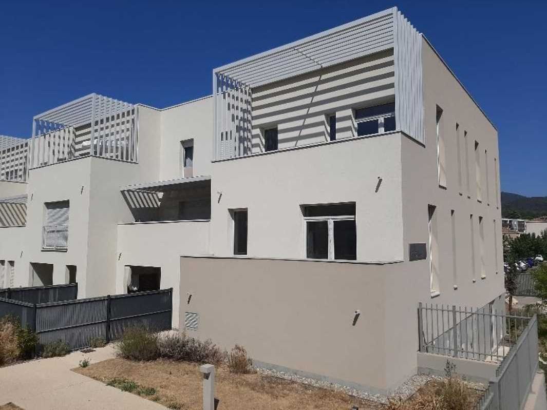 Découvrez une opportunité rare au coeur de Manosq