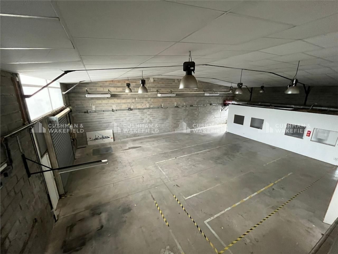 Local d'activités à vendre ou à louer - 83500 - L