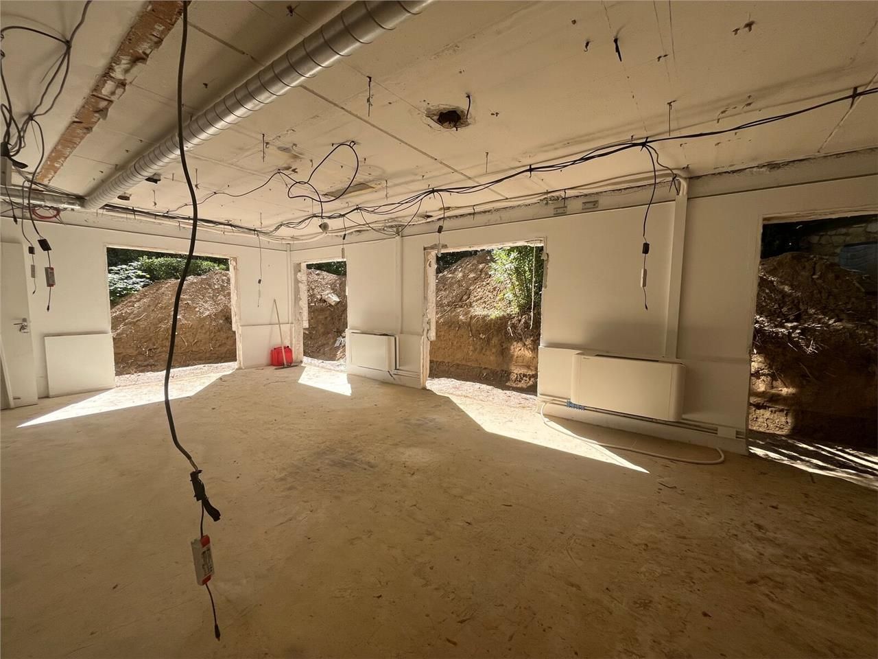 Situés au 2 boulevard de Gabès à Marseille (13008