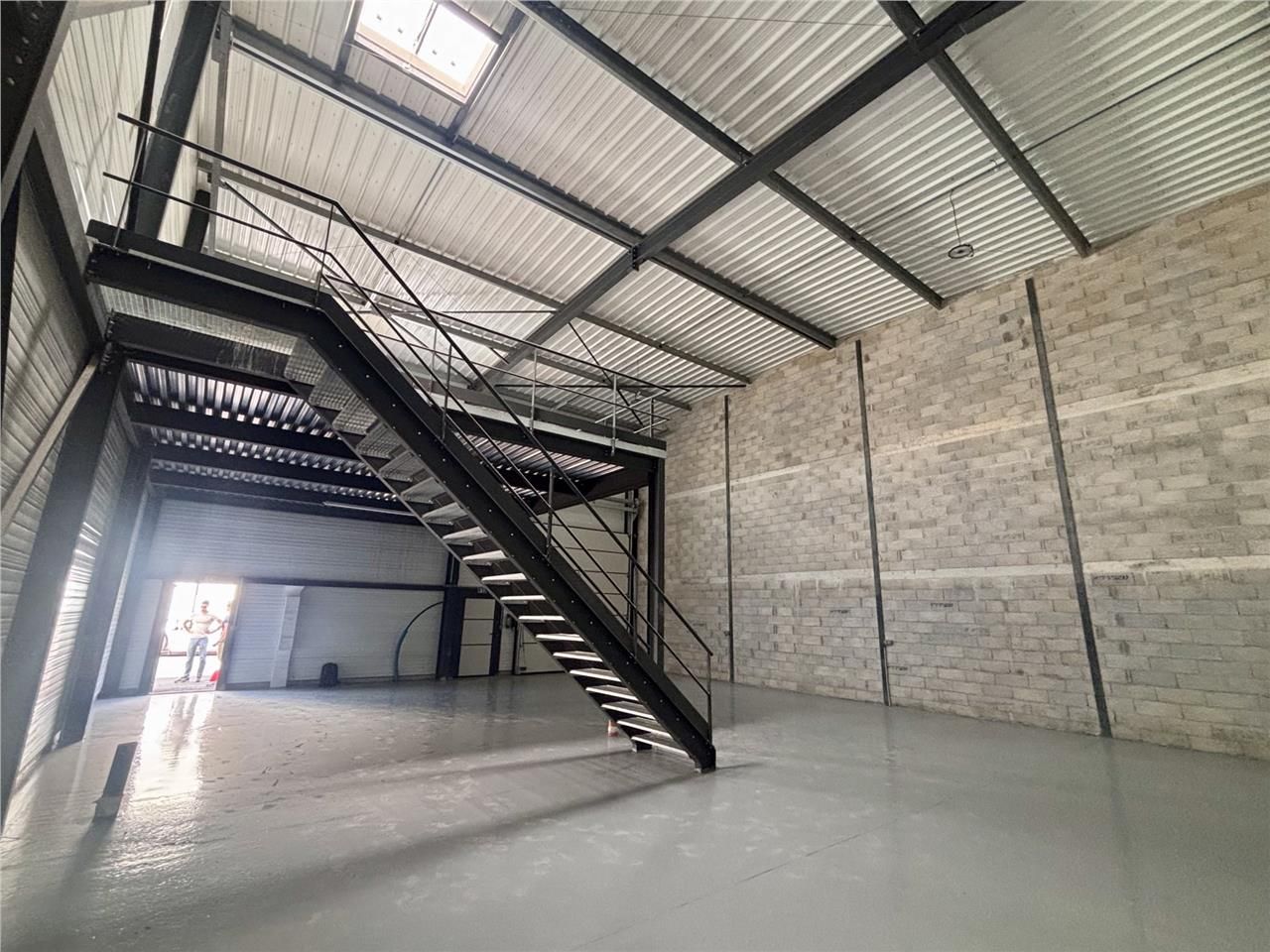 Local d'activités à louer - 83870 - Signes  L'age