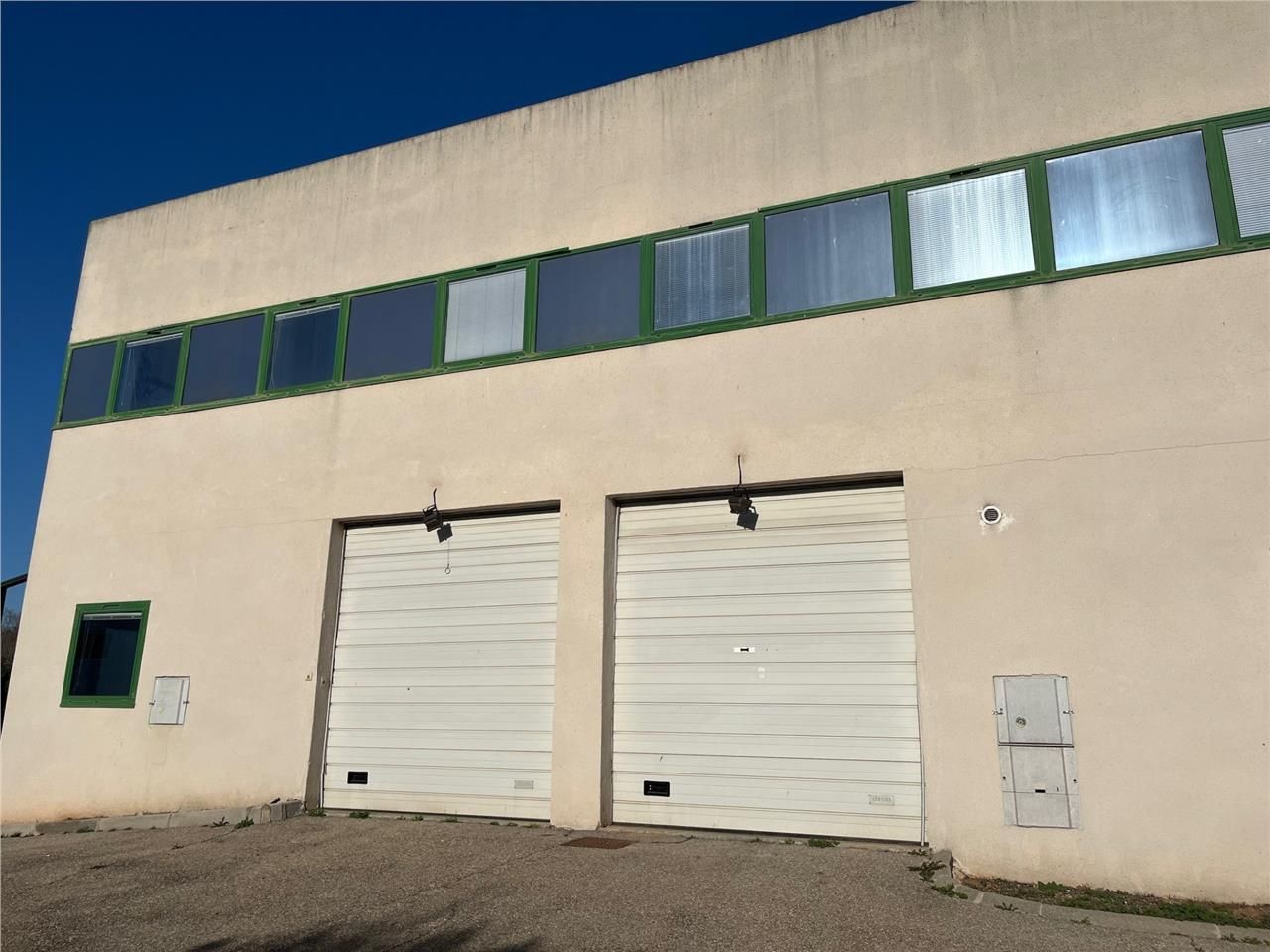 EXCLUSIVITÉ - Produit rare à la vente ou à la loc