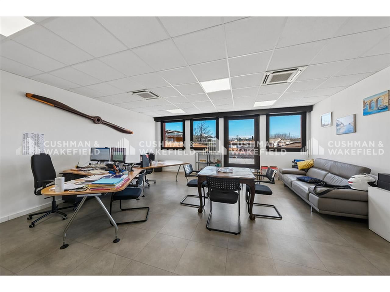 Immeuble de bureaux indépendant à vendre à Marsei