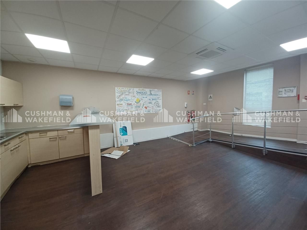 Bureaux à sous-louer à Marseille - Gare Saint-Cha