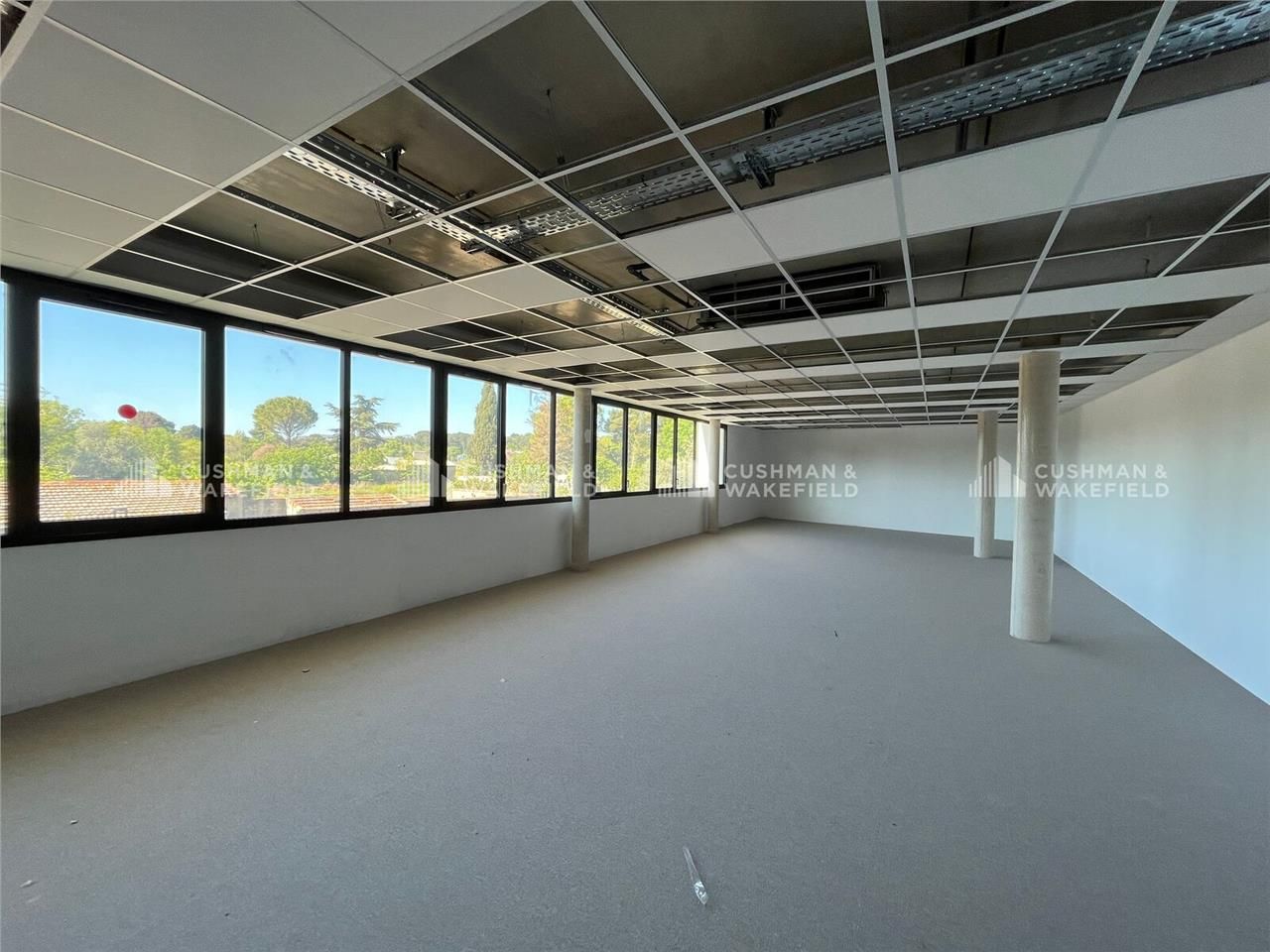 BUREAUX A VENDRE OU A LOUER - SECTEUR NAPOLLON  S