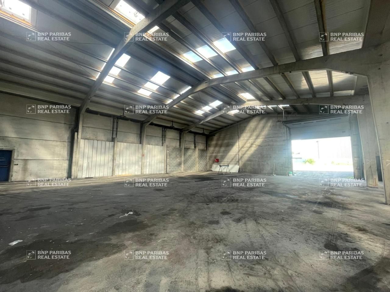 Location Activité 1600 m² non divisibles 59390 Lys-lez-lannoy