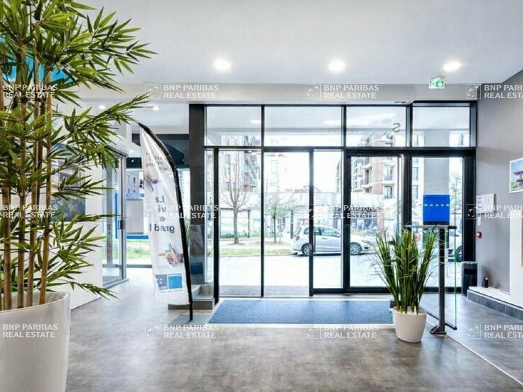 Location Activité 202 m² non divisibles 33300 Bordeaux