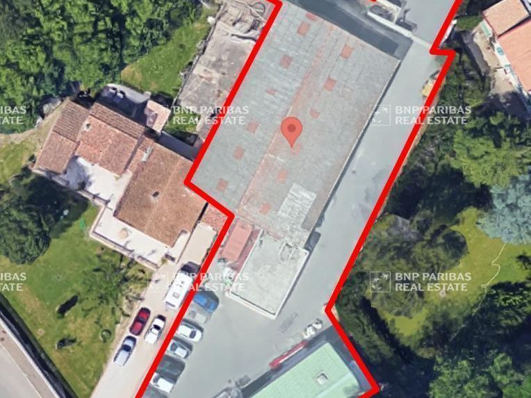 Vente Activité 884 m² non divisibles 13160 Châteaurenard