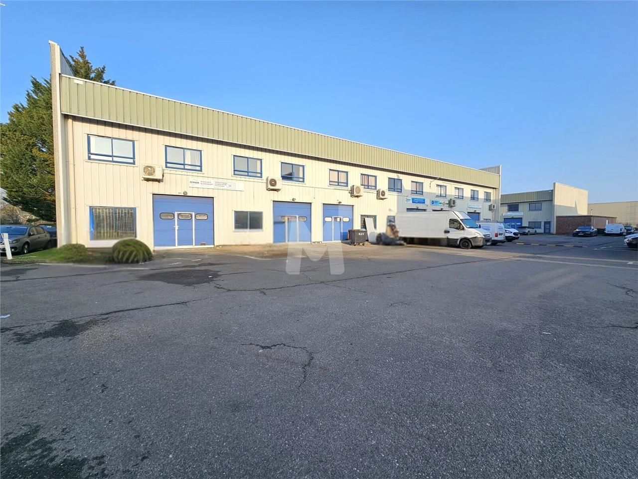 Dans un programme clos et gardienné situé à proxi