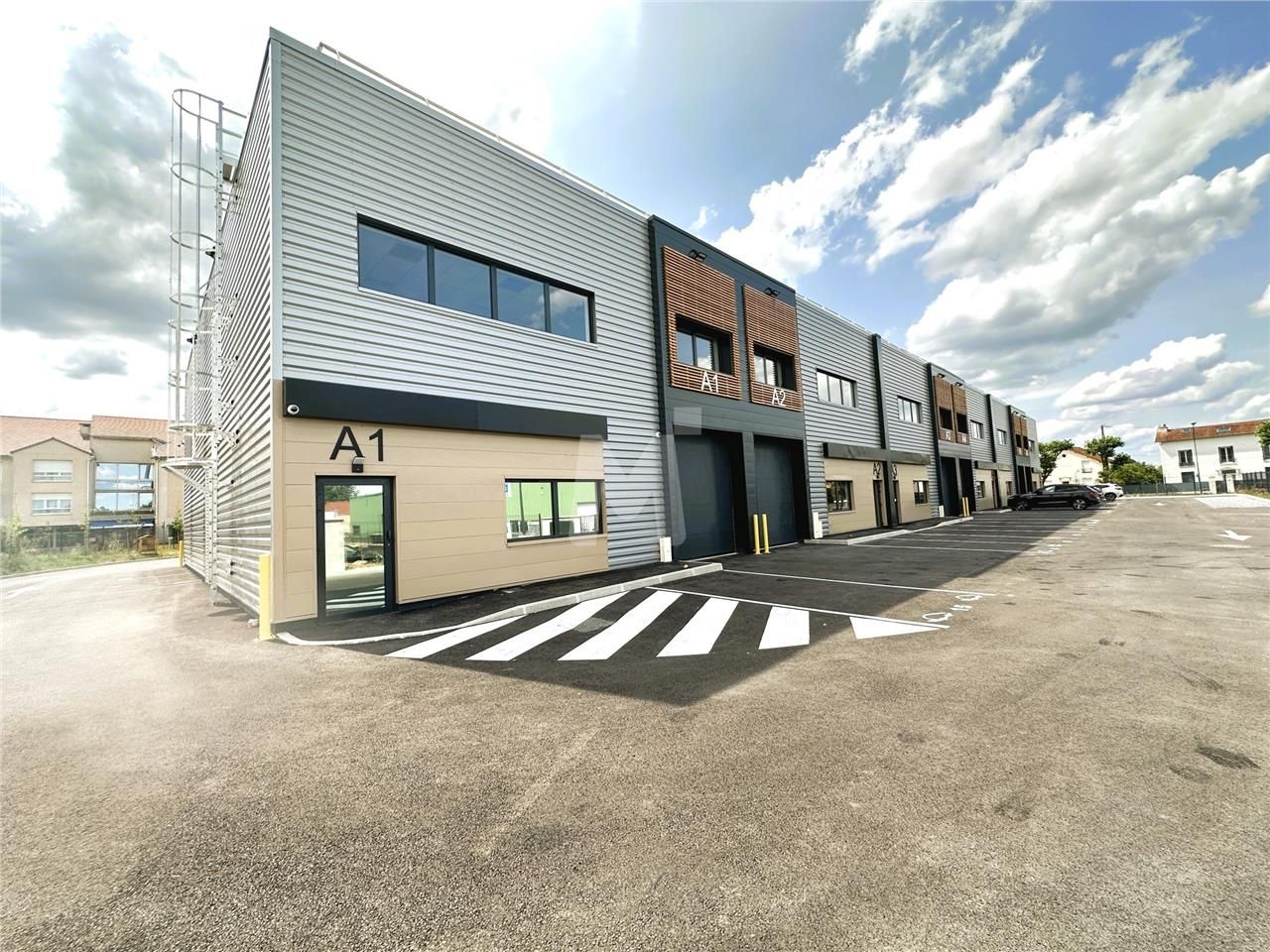 Au sein d'un parc d'activité PME-PMI livré en 202