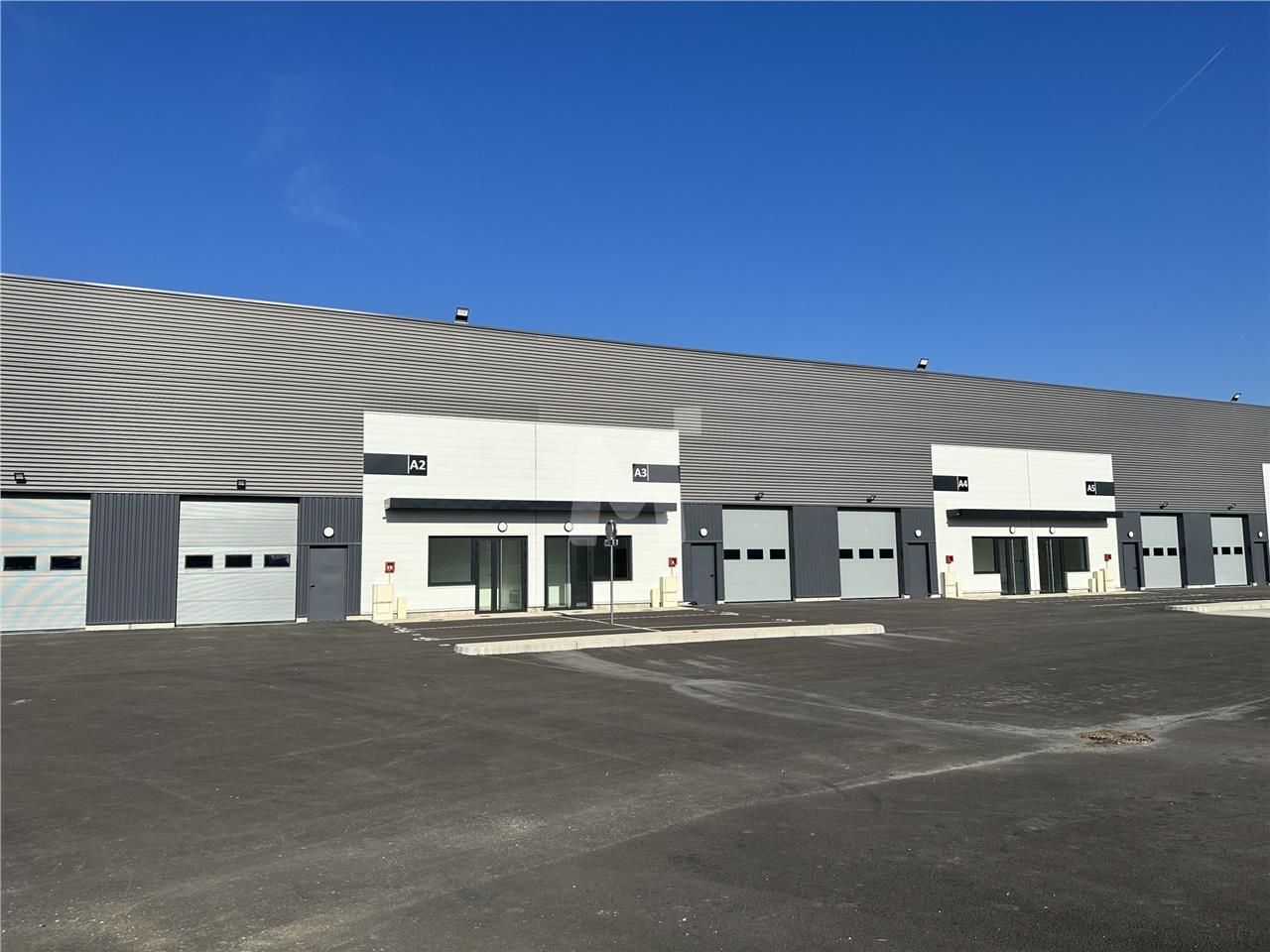 Nous vous proposons à la location la dernière cel