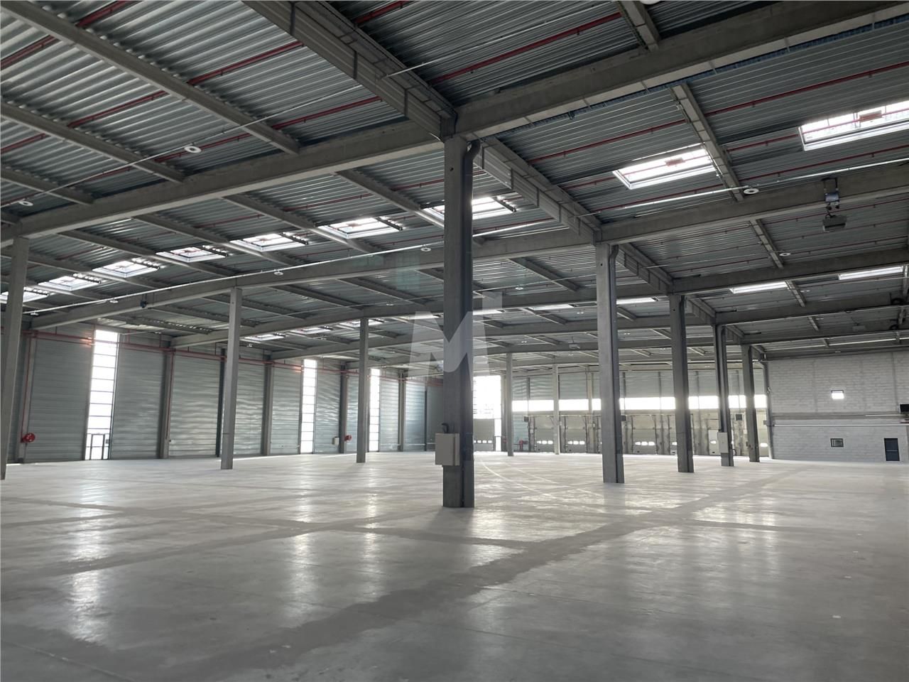 A proximité de la Nationale 104 (Francilienne), a