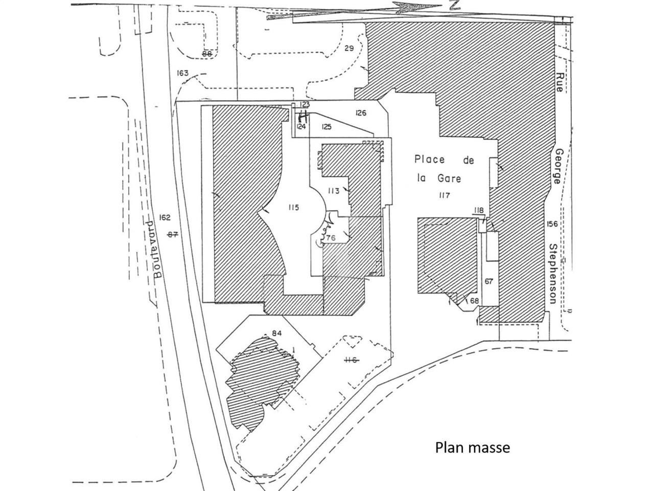 Location bureaux 733 m² divisibles à partir de 151 m²