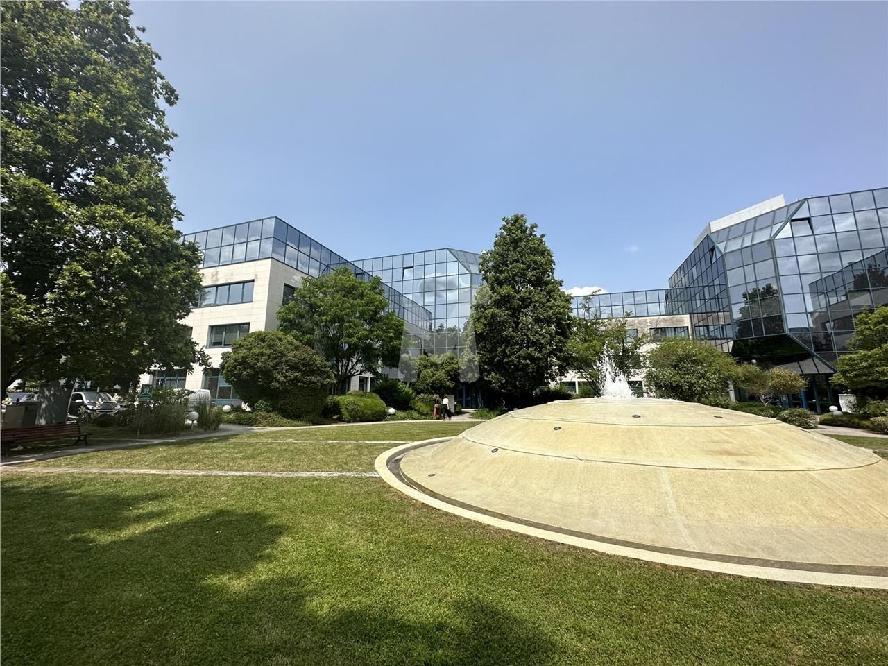 Dans un ensemble immobilier de bon standing à usa